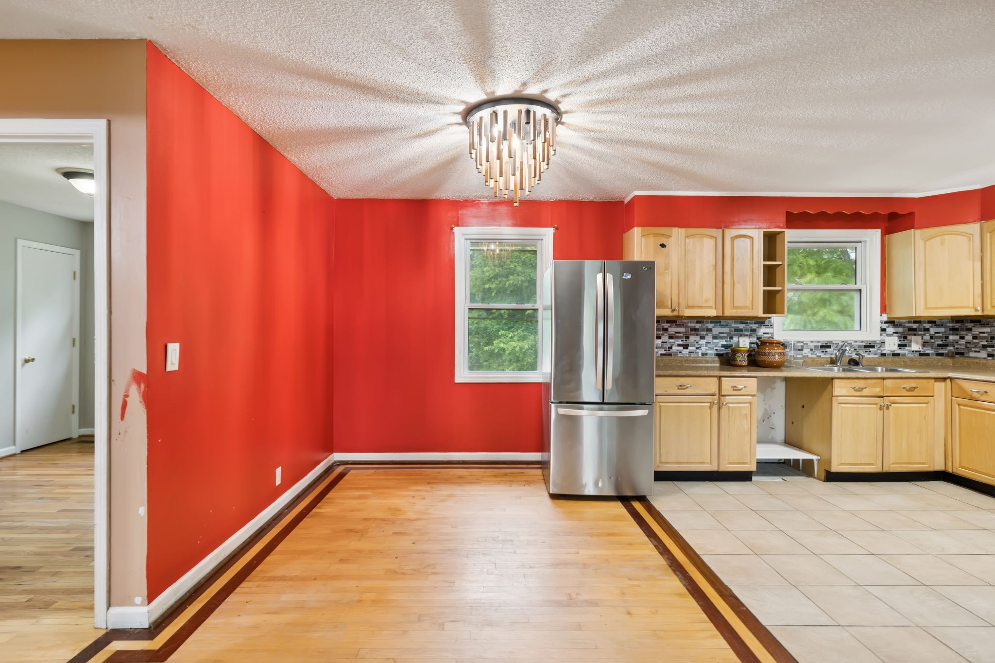 102 Evergreen Ct