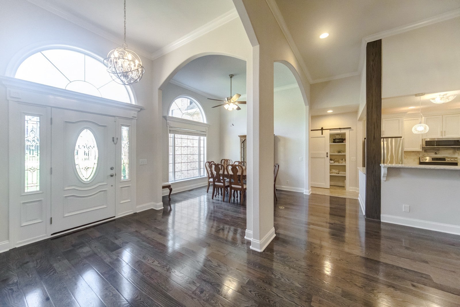 300 Artesa Dr
