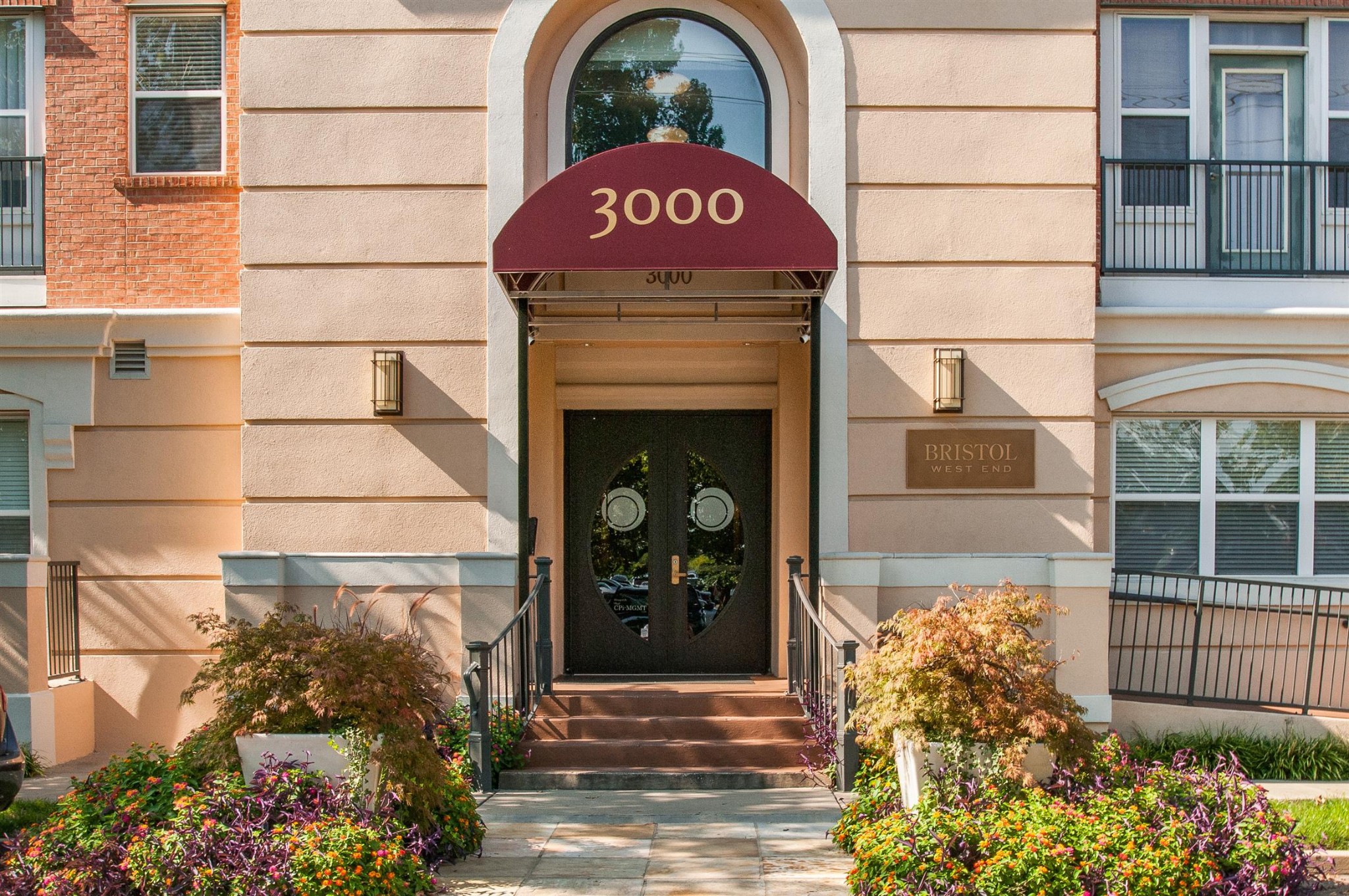 3000 Vanderbilt Pl 108