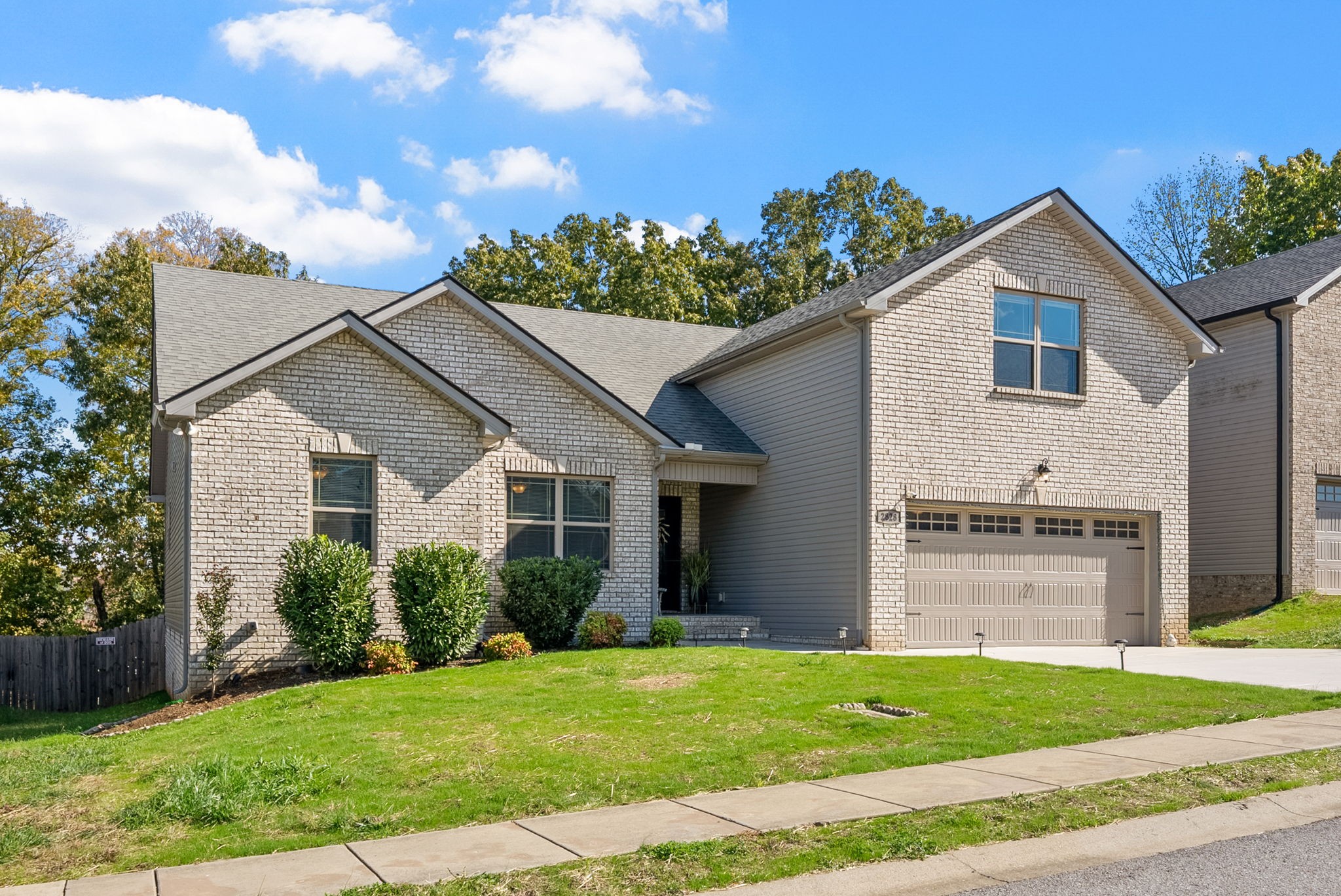 2828 Russet Ridge Dr