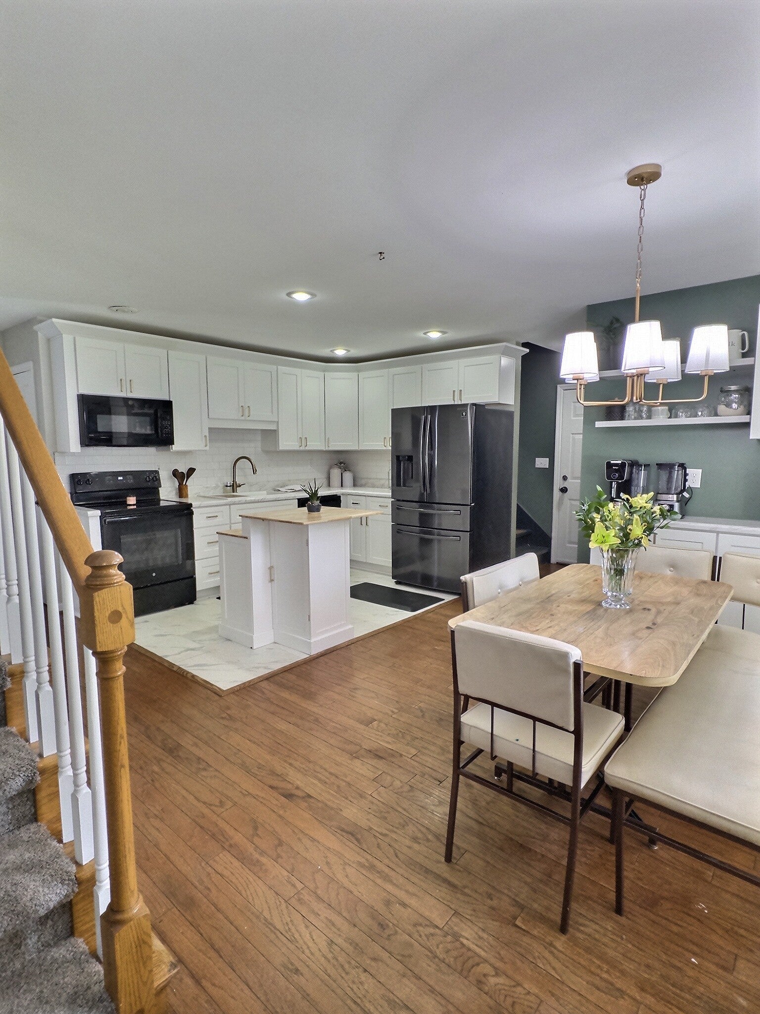 115 Spicer Ct