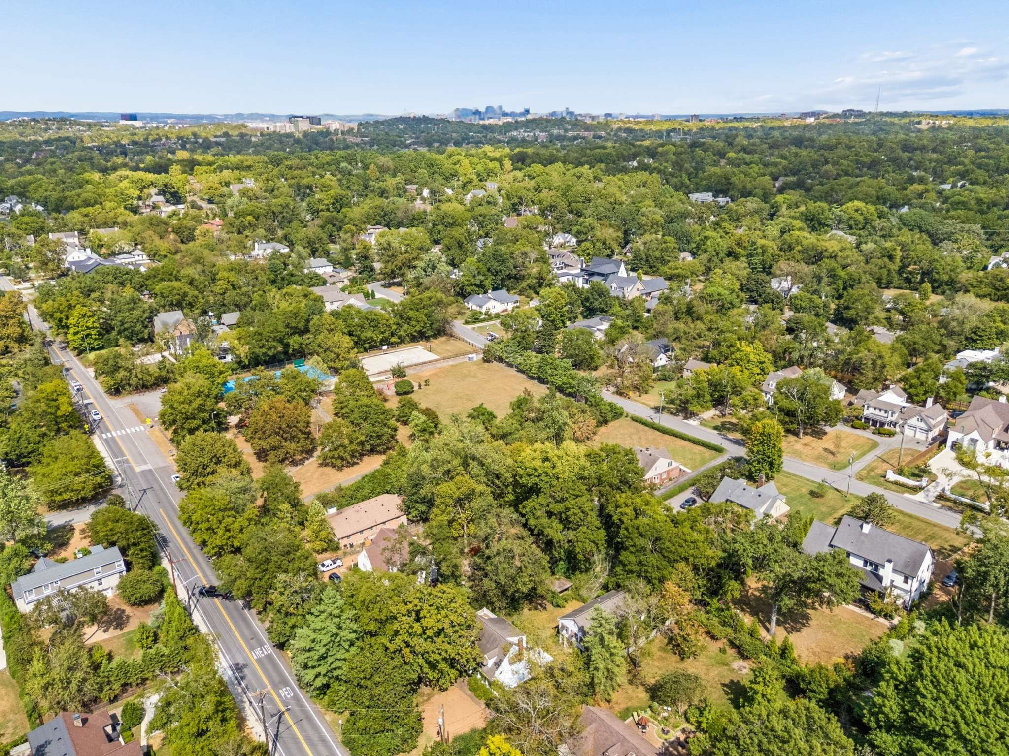 1006 Estes Rd