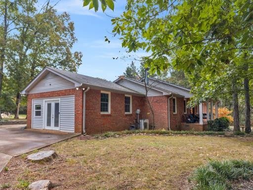 2217 Quarry Rd