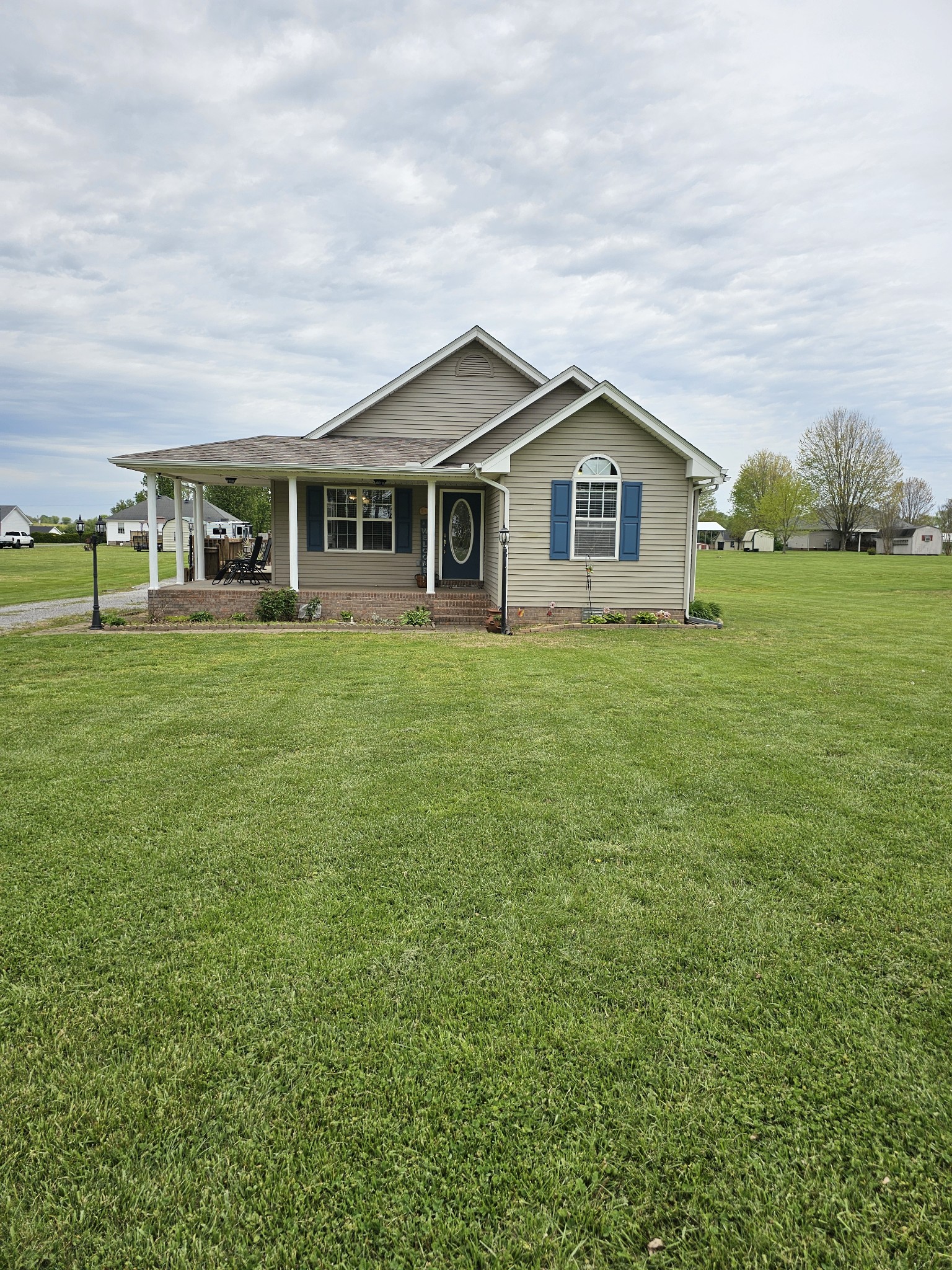 285 Browns Rd