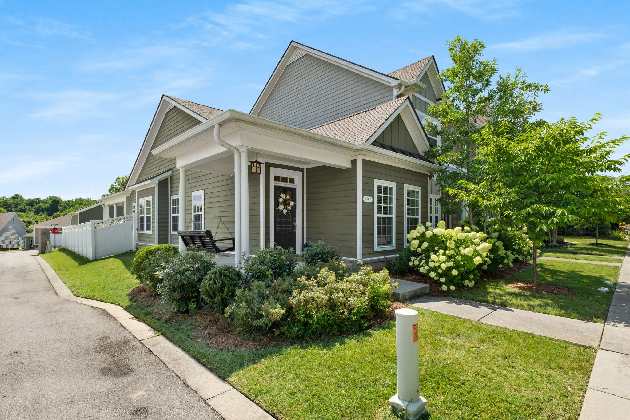 1505 Winding Creek Dr