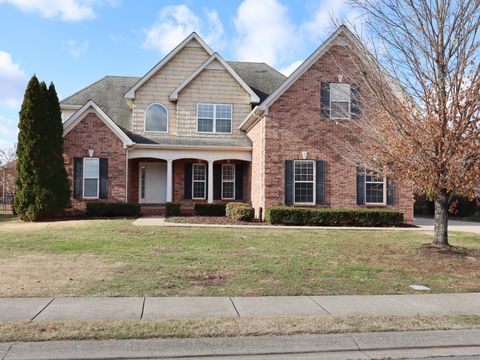 1363 Dunraven Dr Murfreesboro TN 37128