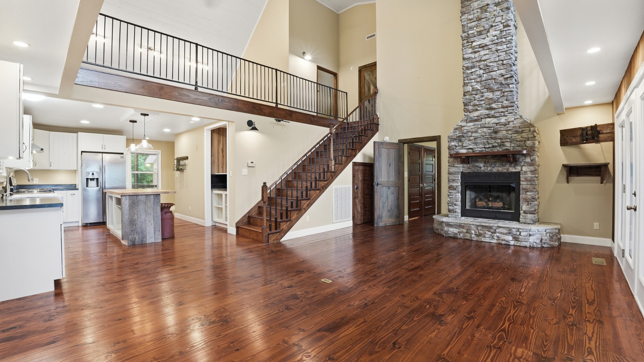 705 N Campbell Rd