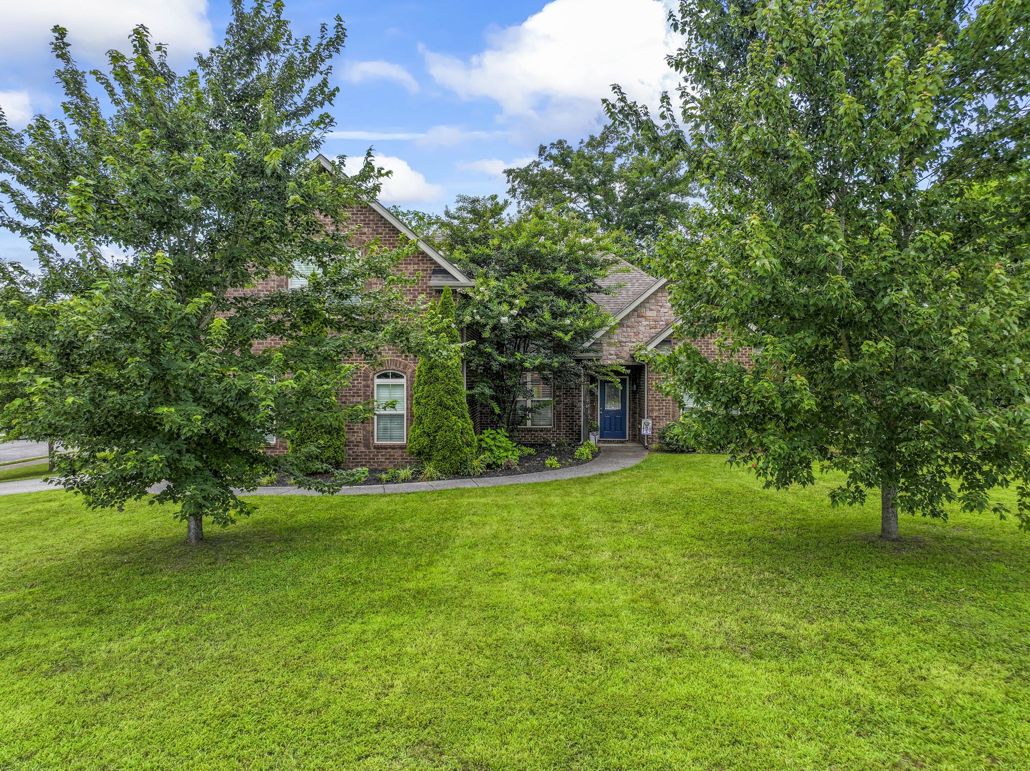 176 Sparrow Gap Dr