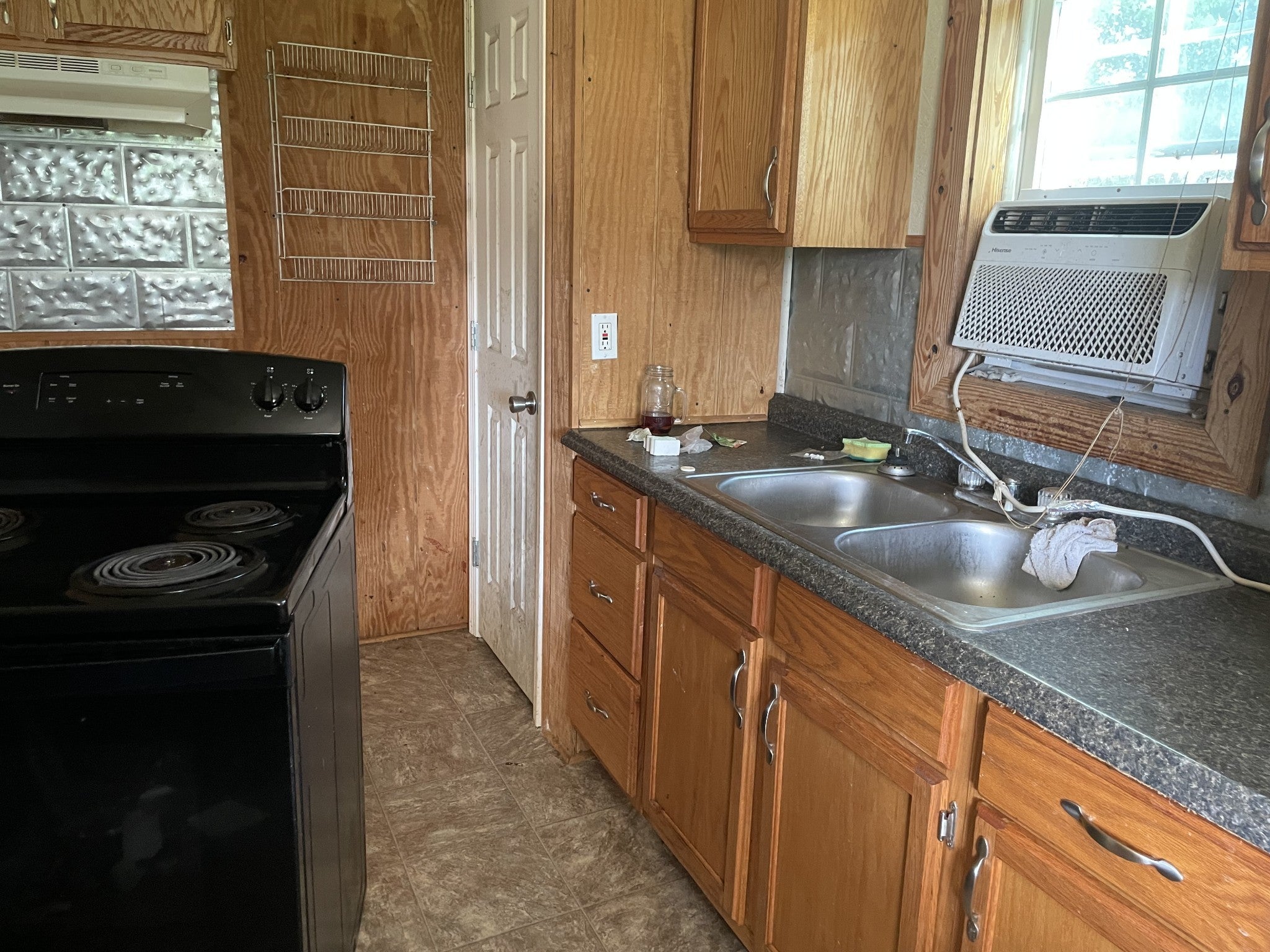 216 Strawberry St - Photo 4