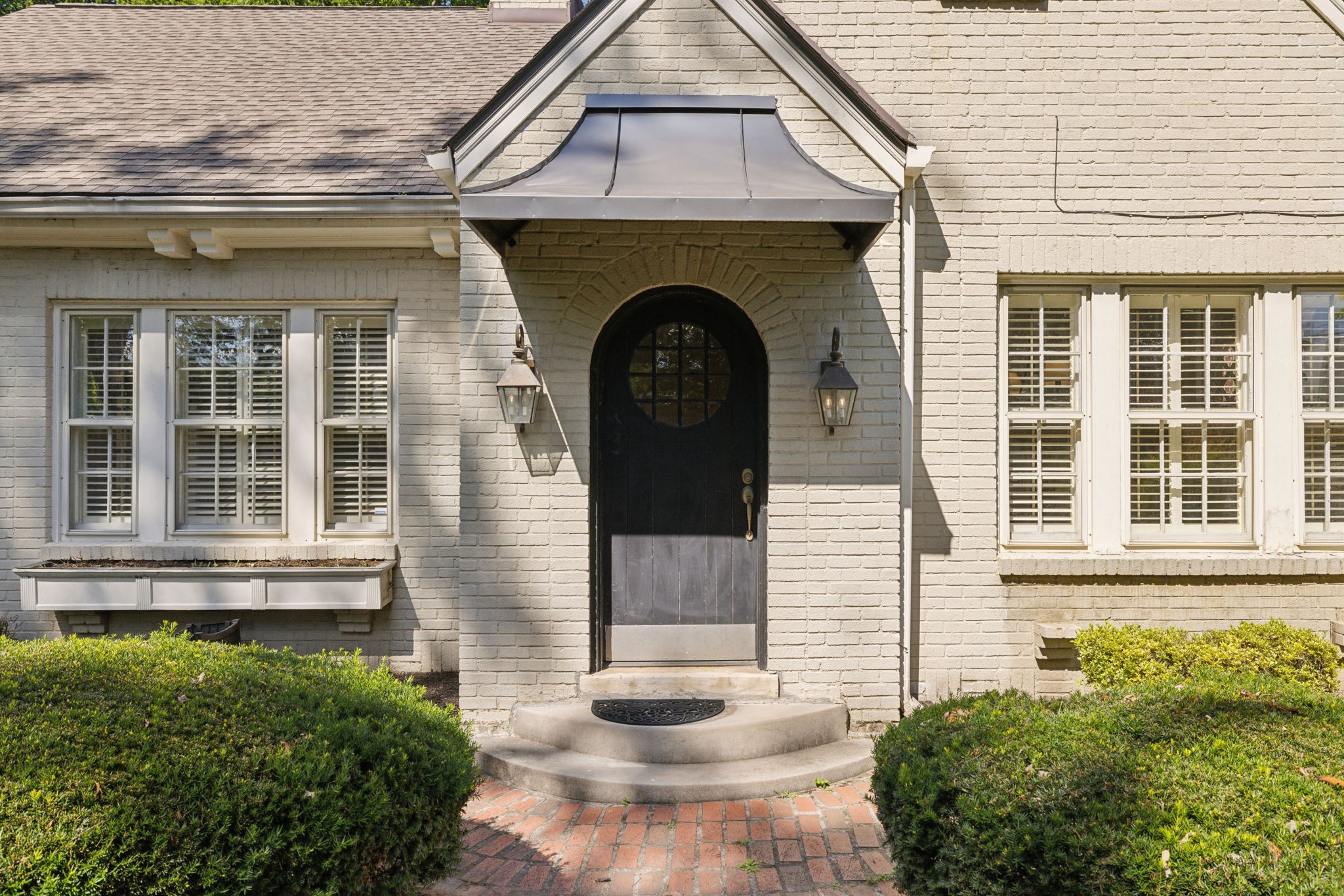 170 Woodmont Blvd