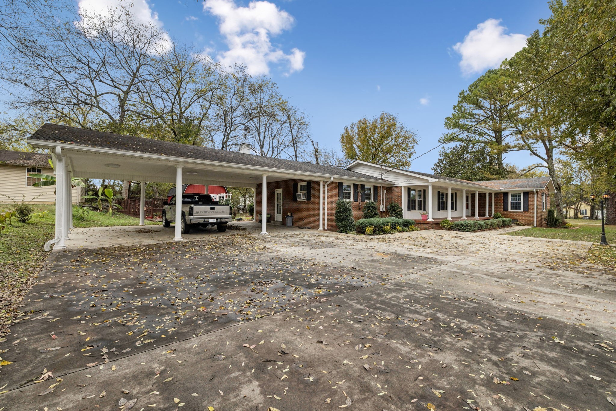 202 High St