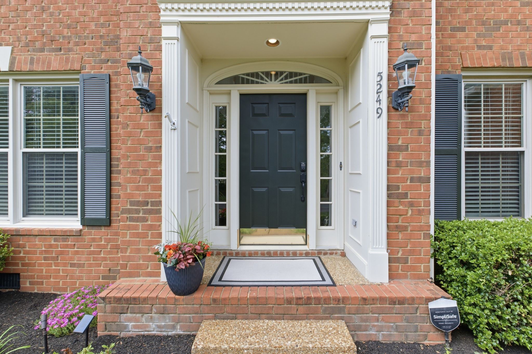 5249 Fredericksburg Way E