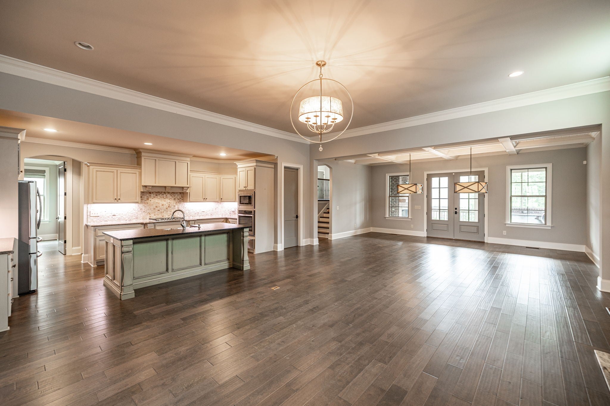 1701 Noah Ln