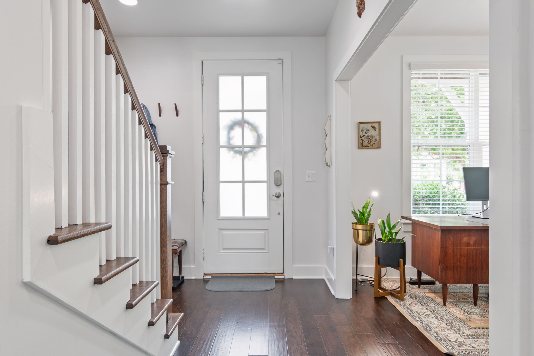 703 Cottage Park Dr