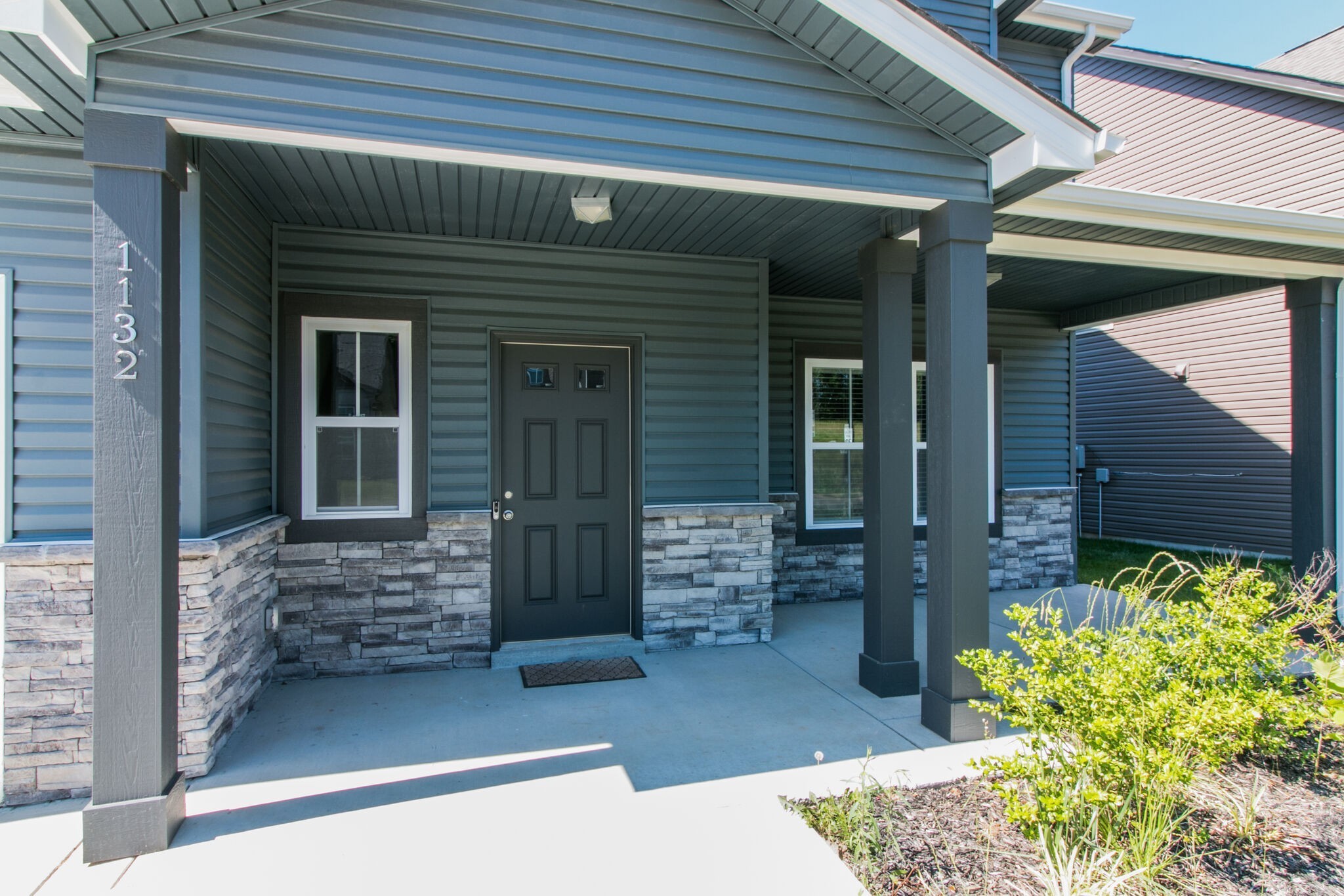 1132 Eagles View Dr