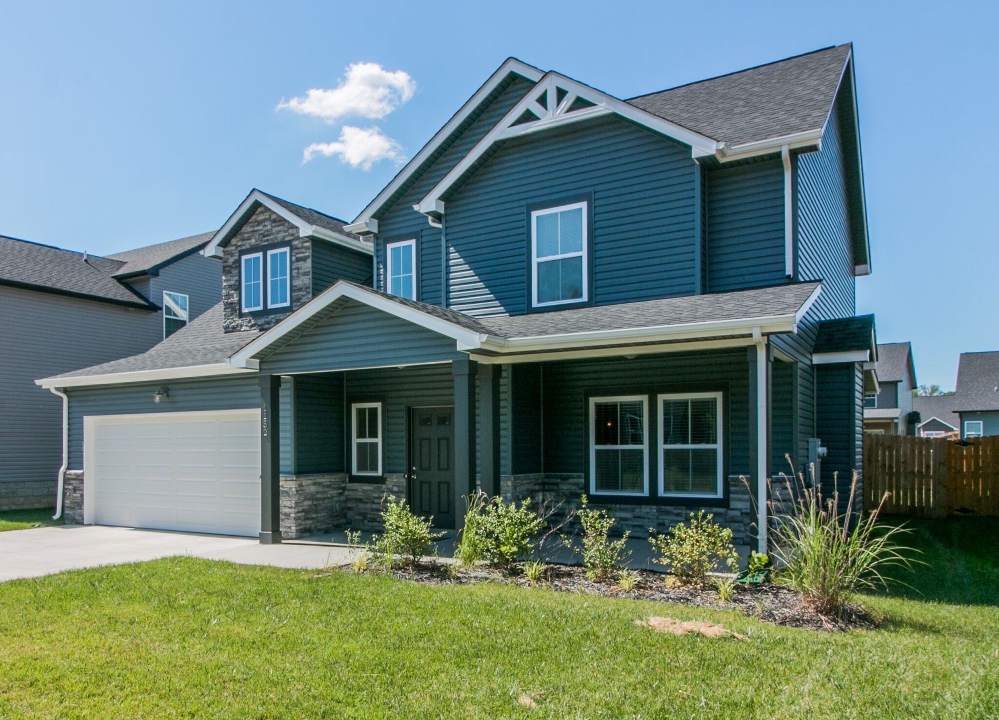 1132 Eagles View Dr
