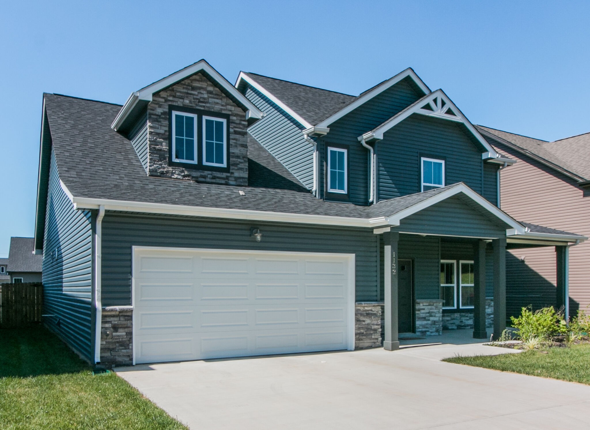 1132 Eagles View Dr