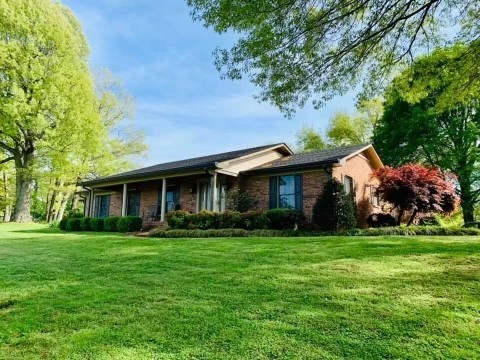 115 Lakeview Trl