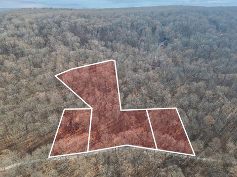 75 Summit Trl Decherd TN 37324