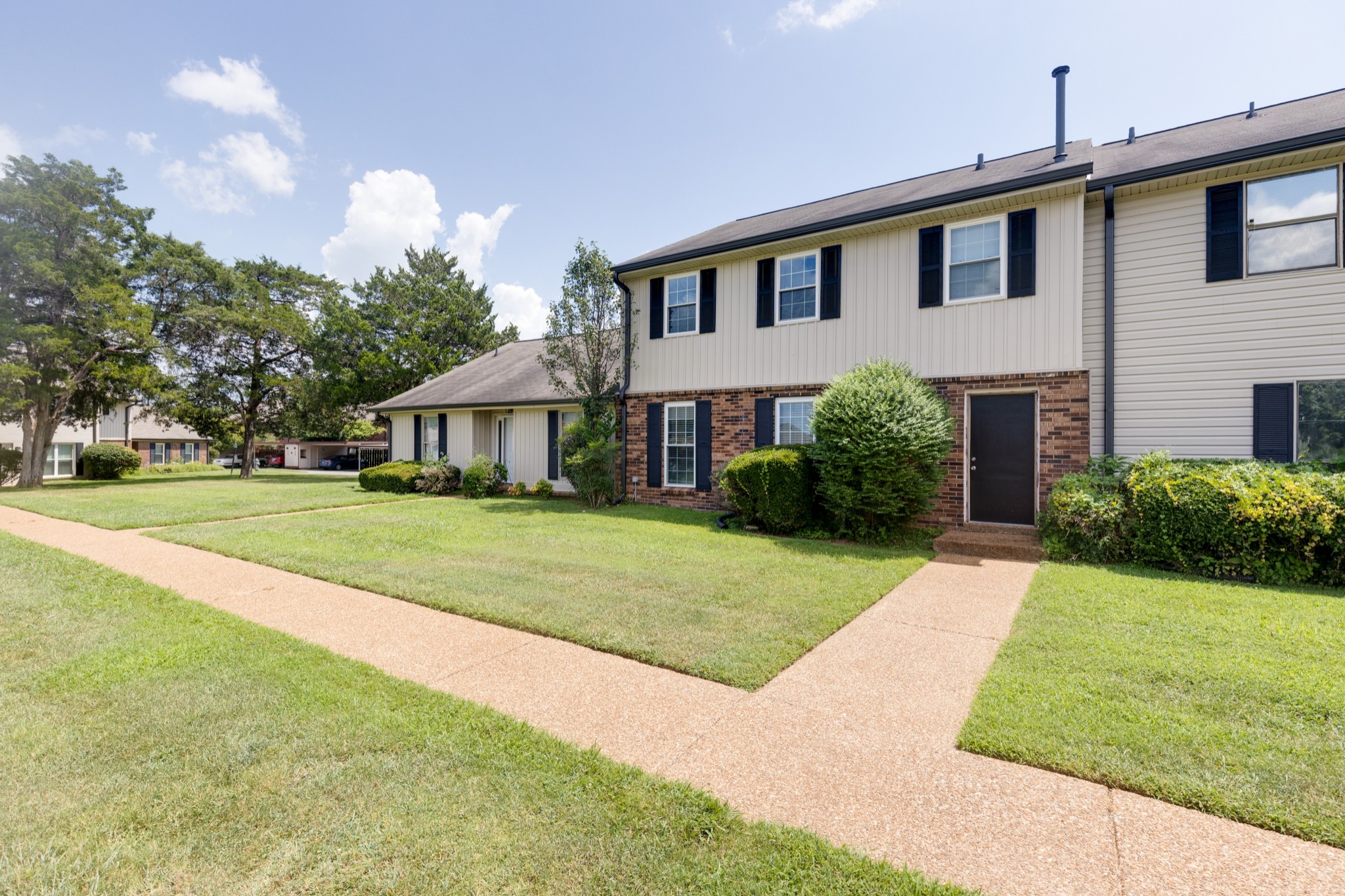 4001 Anderson Rd C116
