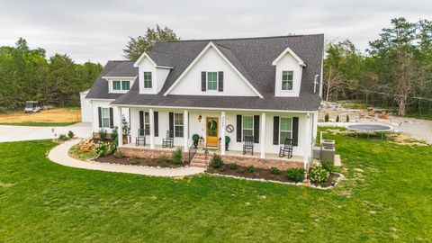 3327 Nashville Hwy Lewisburg TN 37091