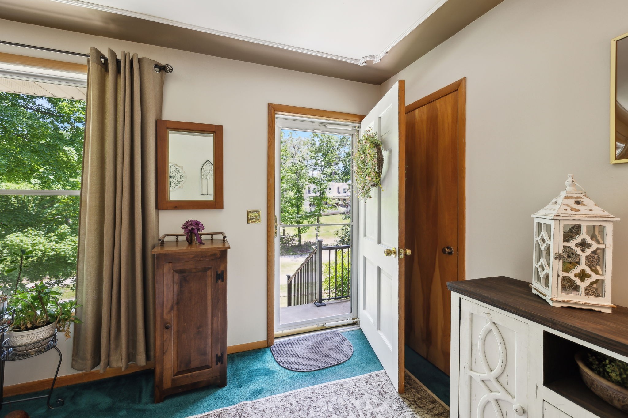 1148 Green Valley Dr