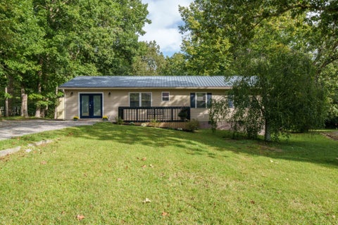 Photo of 240 Birchwood Dr, Crossville, TN 38555 (MLS # 3610159)