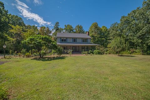 158 Gavlick Ln Wartrace TN 37183