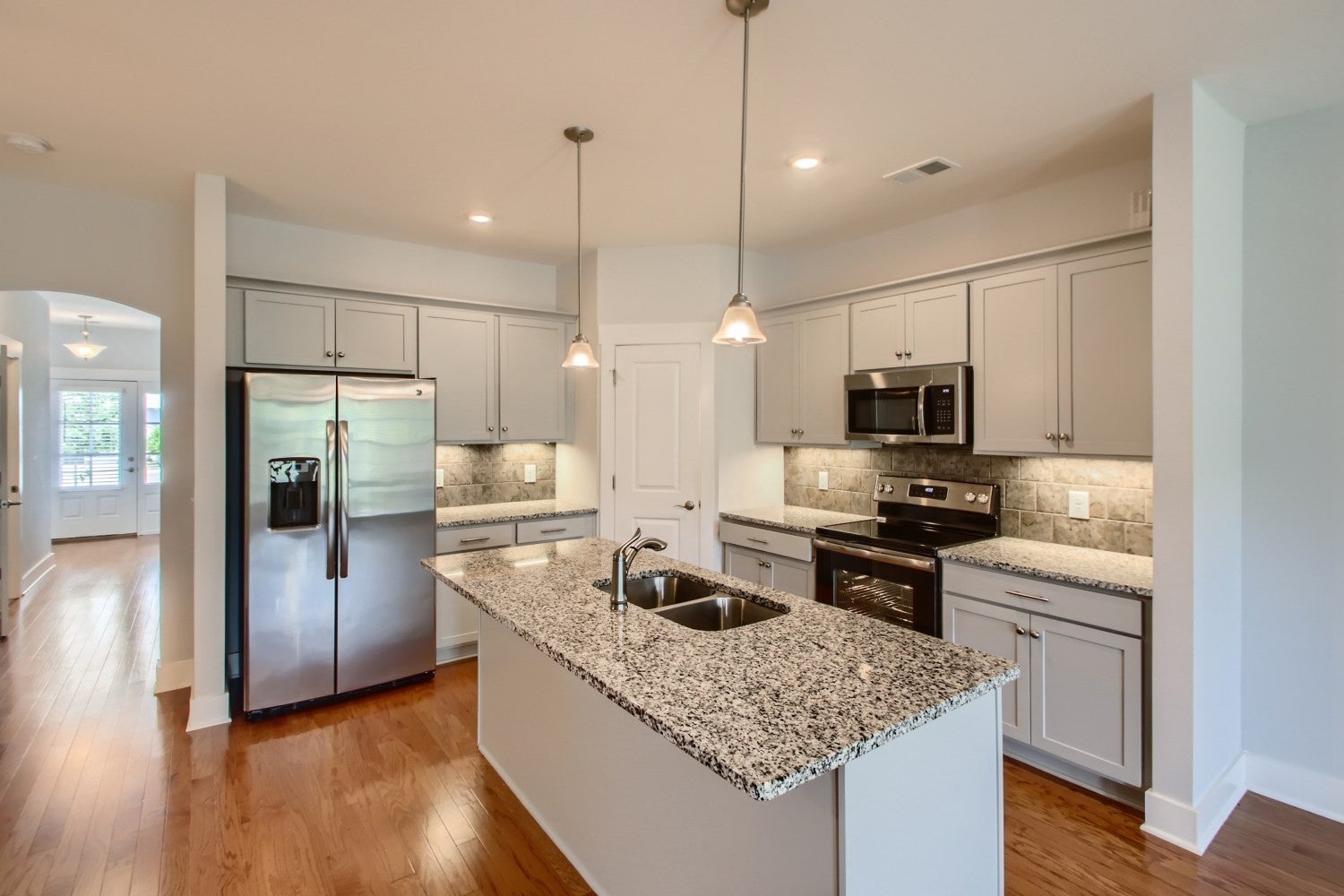 3007 Blueberry Ln, Franklin TN 37064 3-bed home, photo 5 of 20