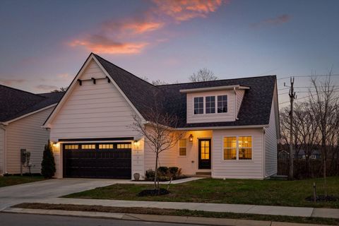 Photo of 3931 Inlet Loop, Chattanooga, TN 37416 (MLS # 3061311)