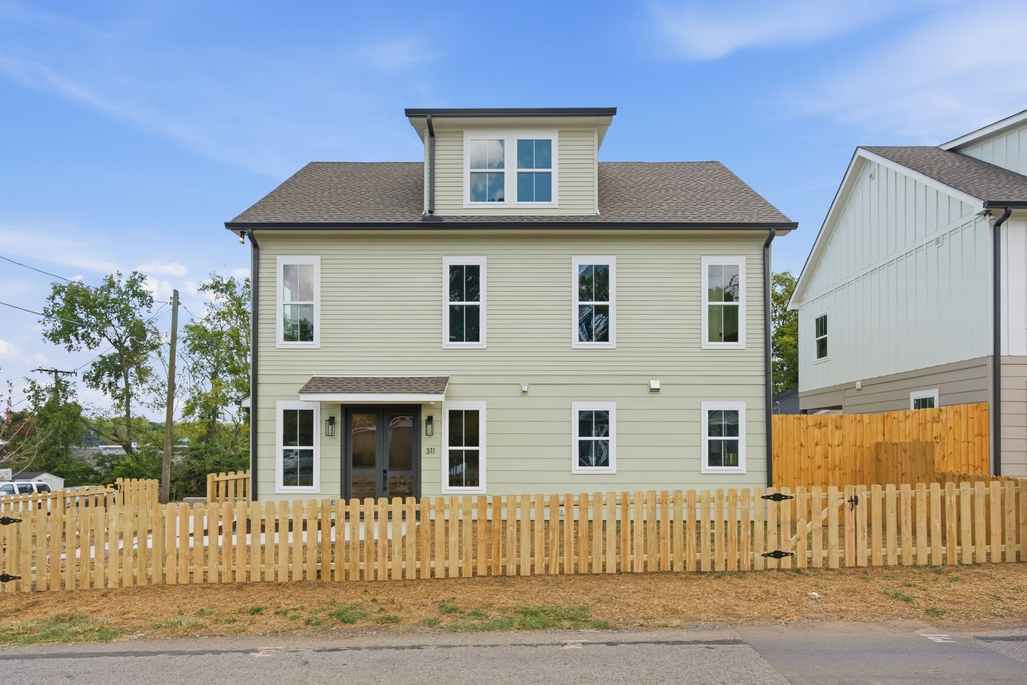 311 Whitsett Rd