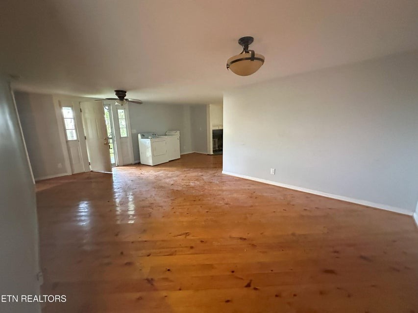 1028 Kennedy Rd
