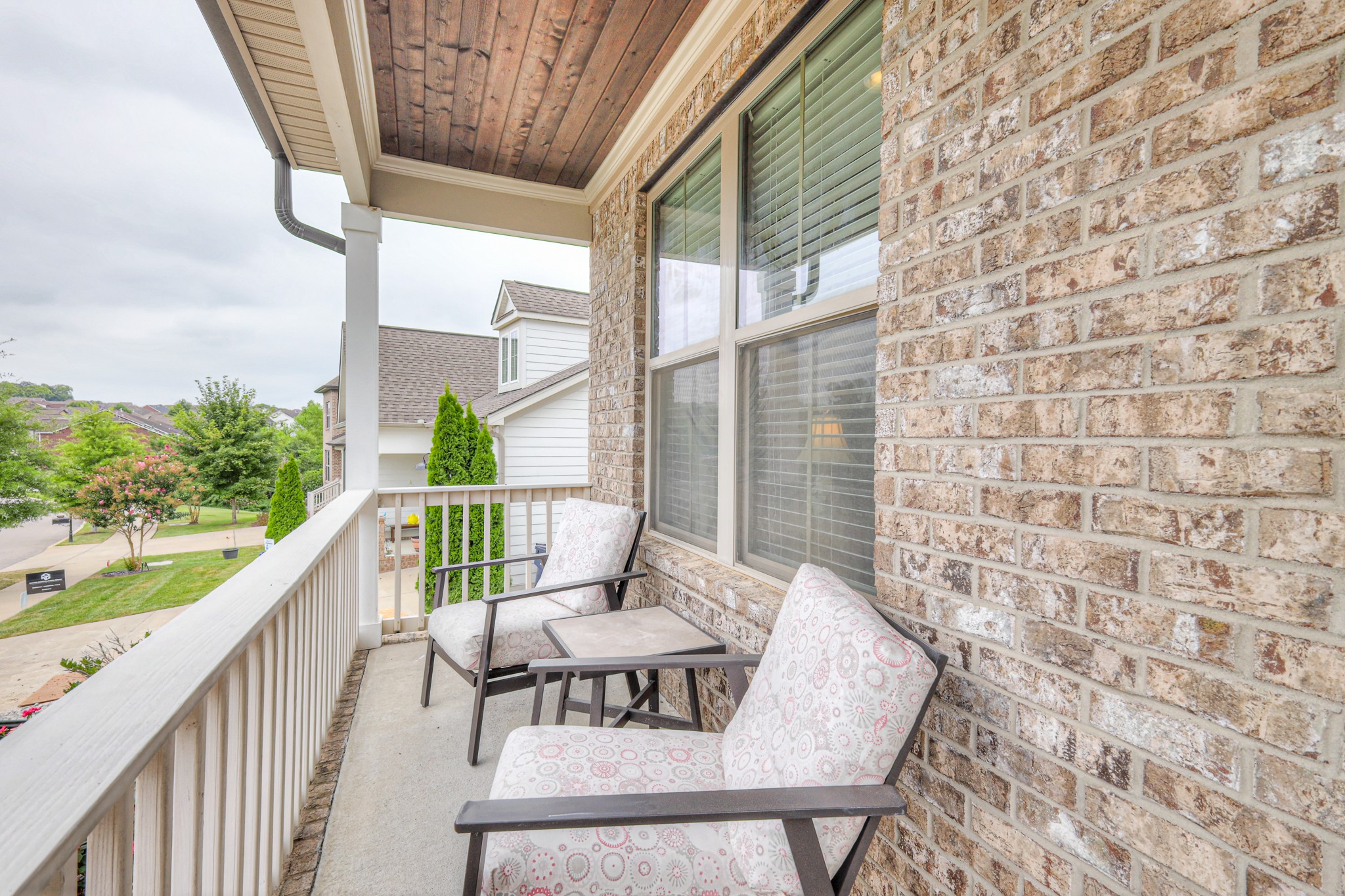 2242 Chaucer Park Ln