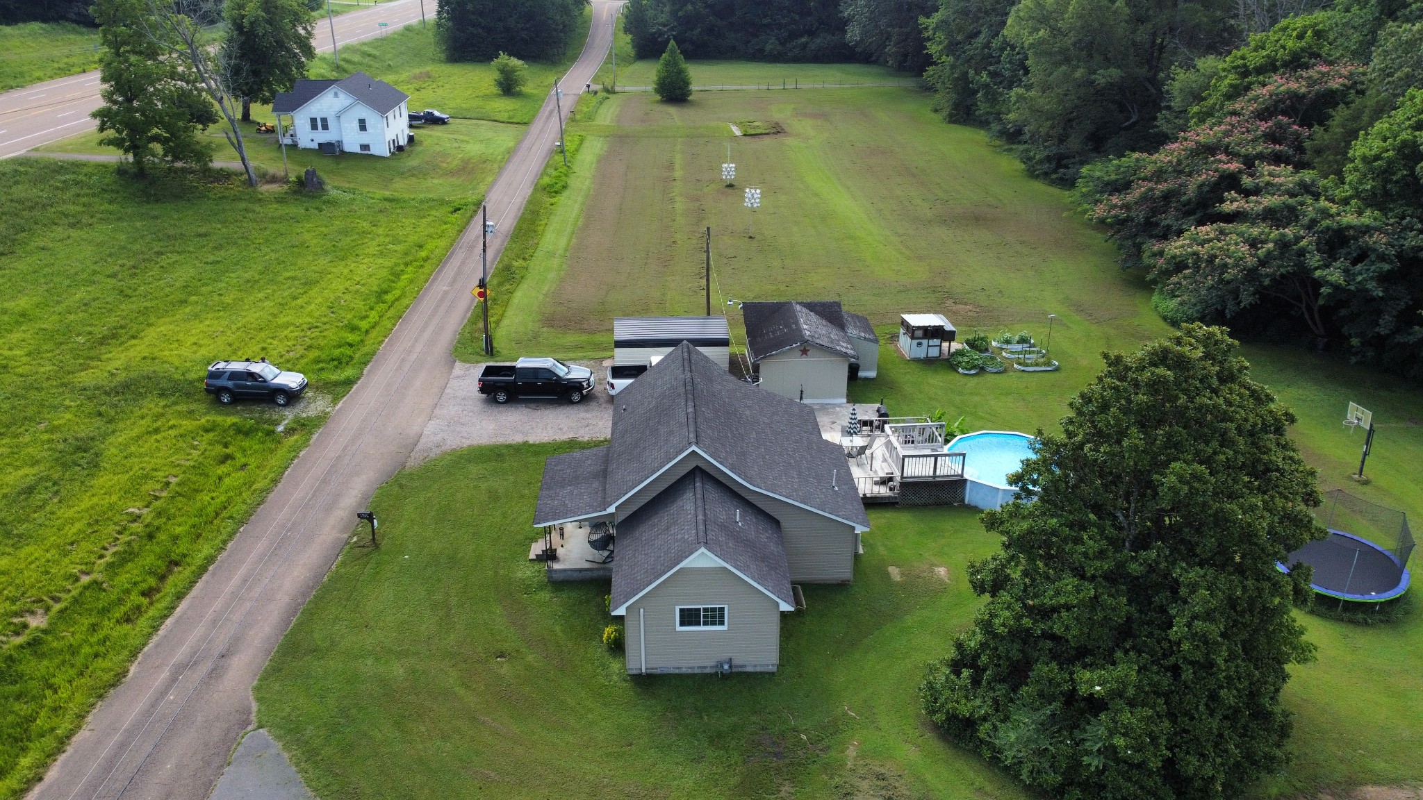 145 Darden Ln