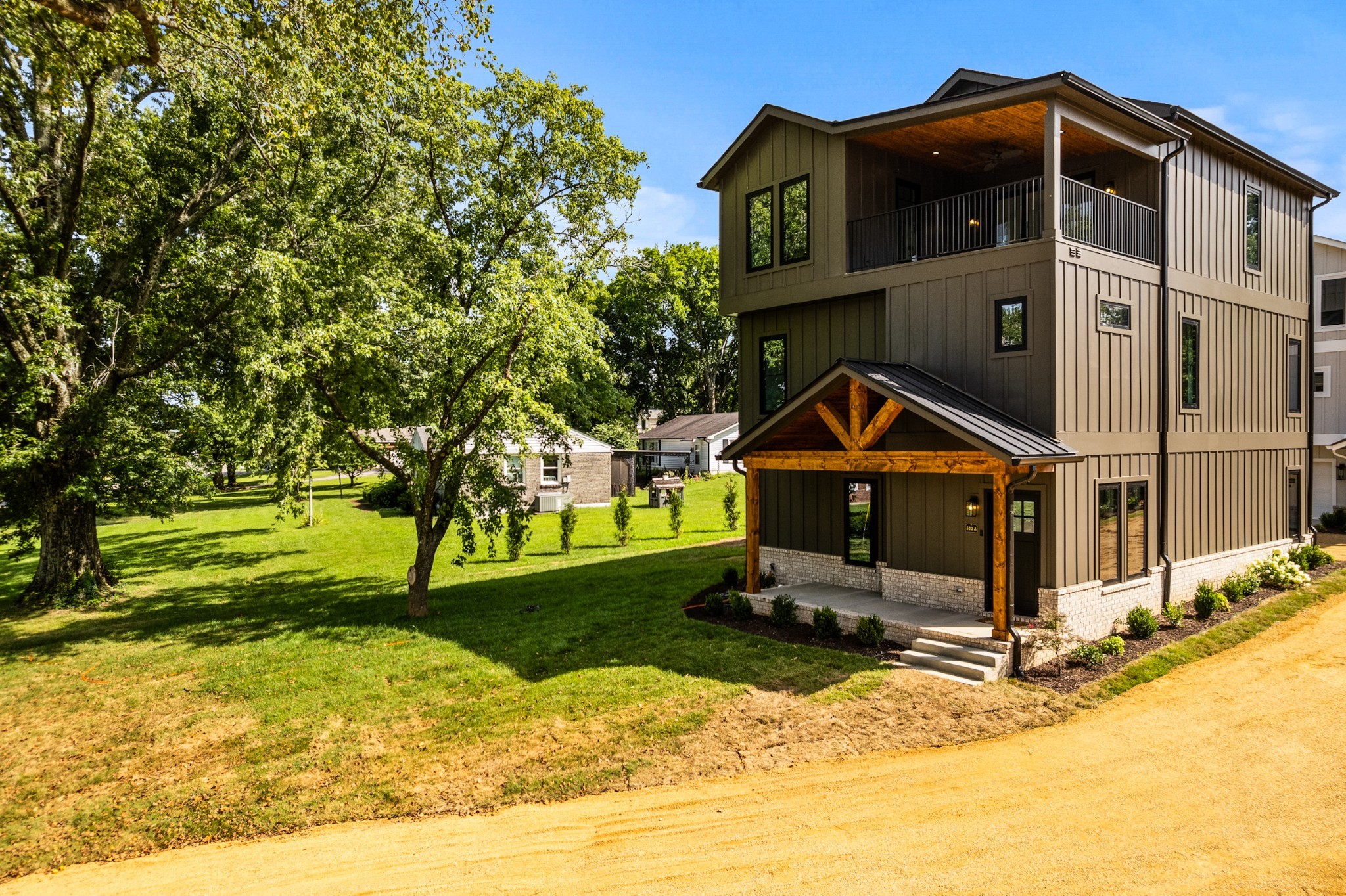 533 Whispering Hills Dr A