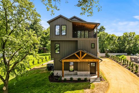 533 Whispering Hills Dr A Nashville TN 37211