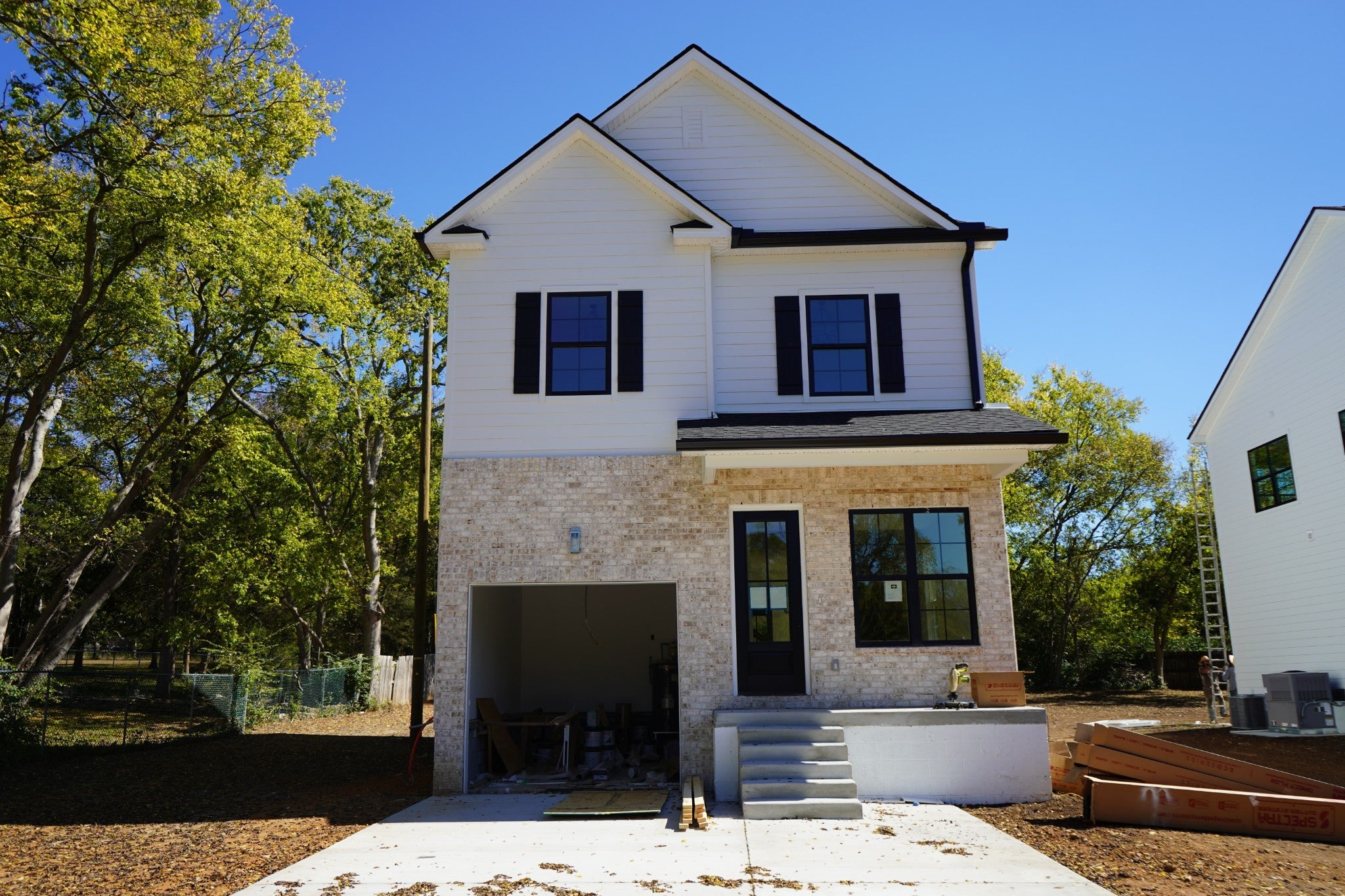 4.0-bed rental at 729 Idlewild Dr