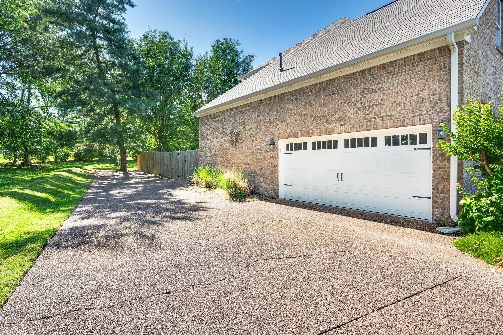 3197 Bush Dr