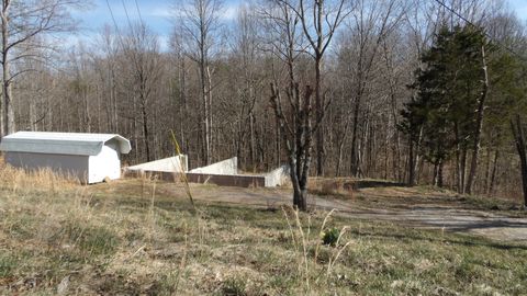 174 Turkeytown Rd Hilham TN 38568