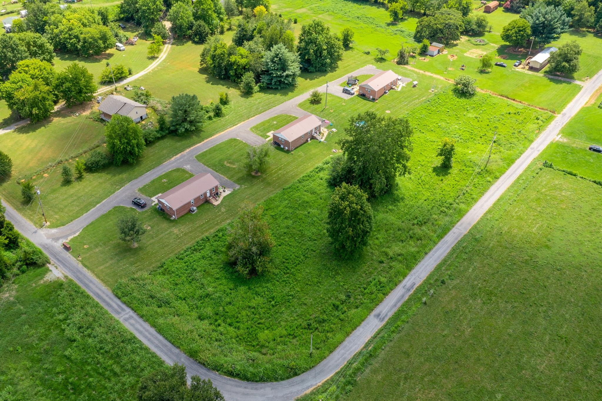 7556 Greenwood Rd