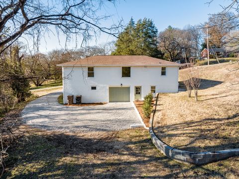 Tiny photo for 2511 Woodberry Dr, Nashville, TN 37214 (MLS # 3130427)