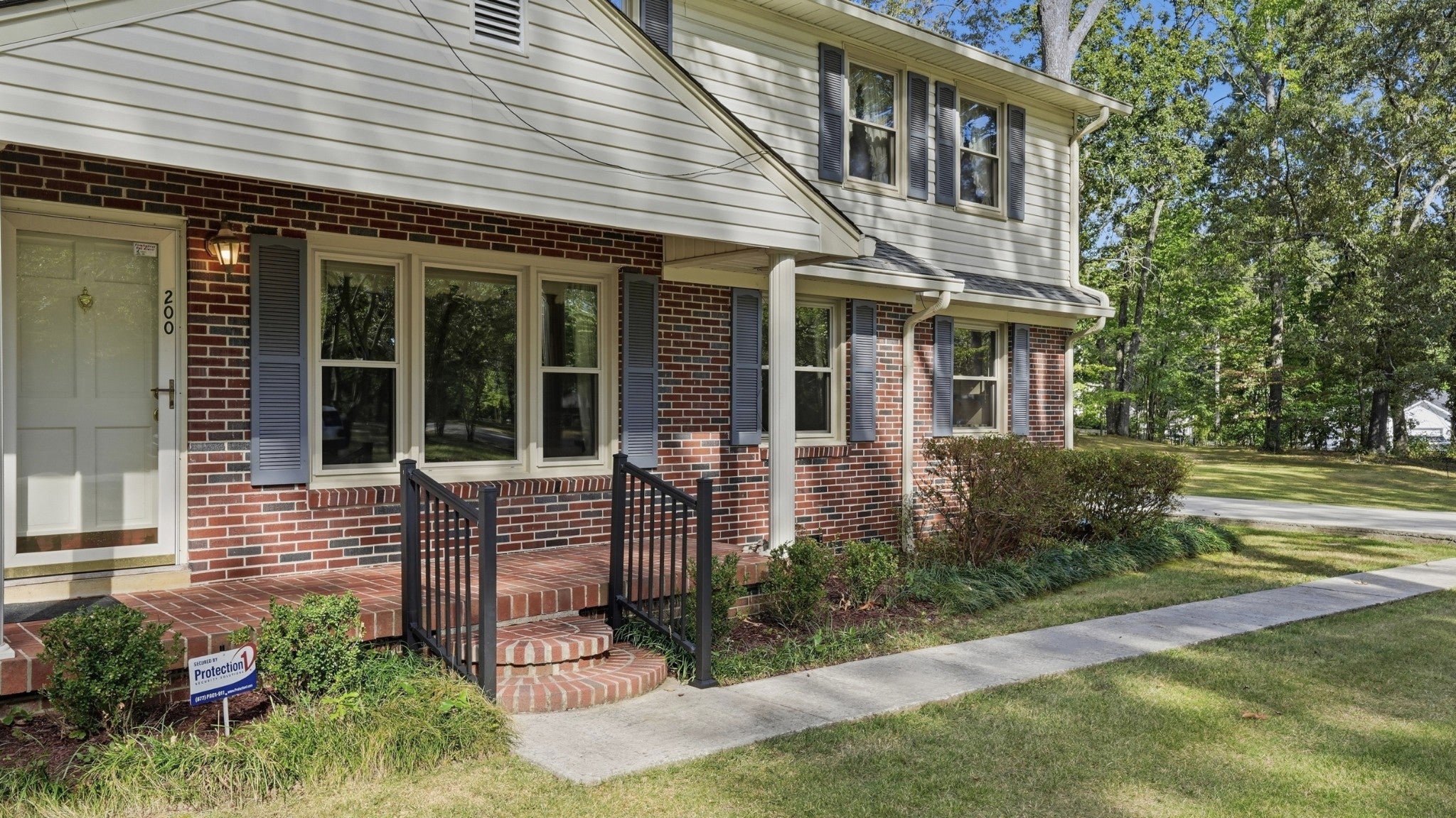 200 Fleming St