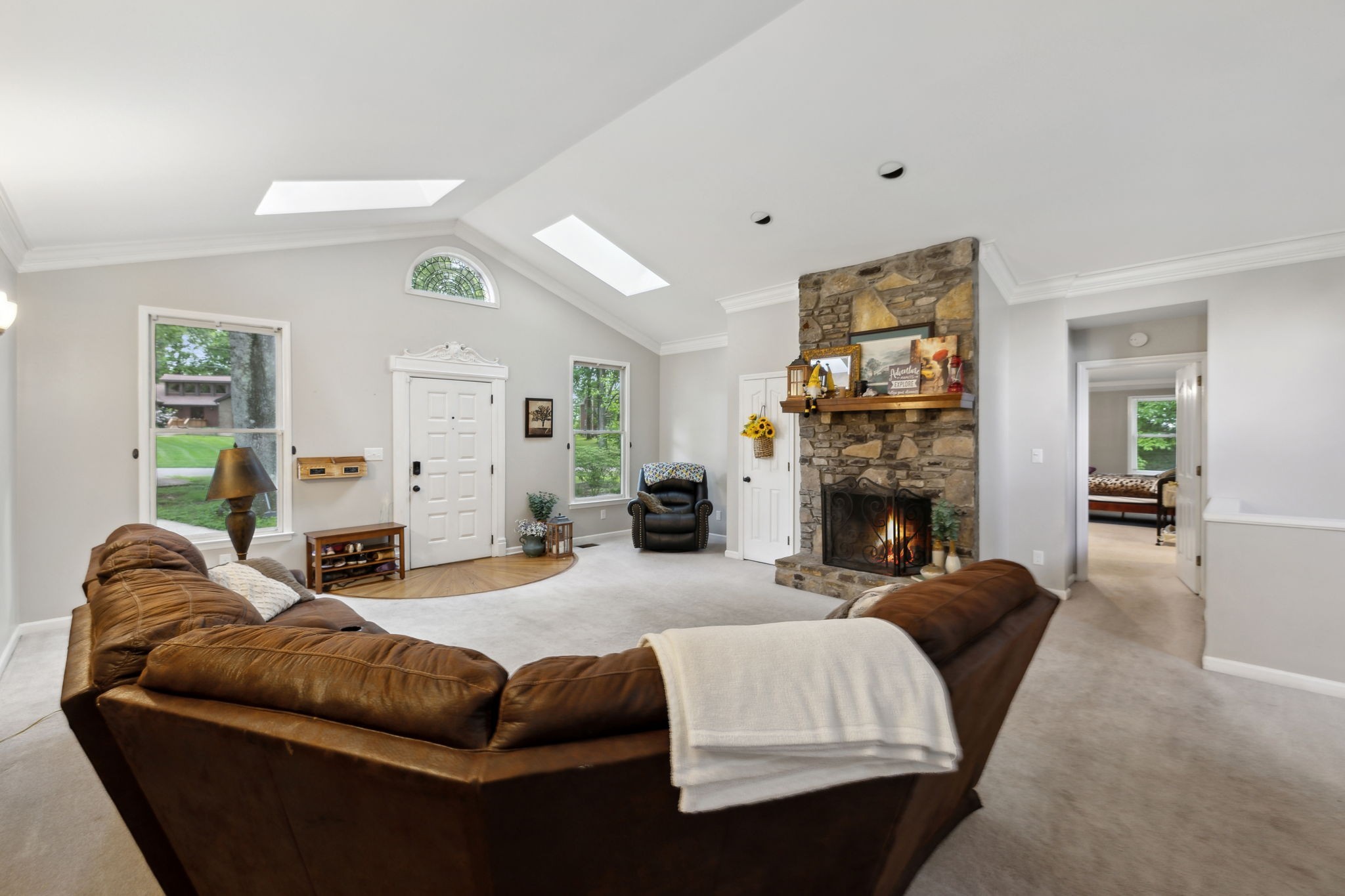 503 Dawn Pl
