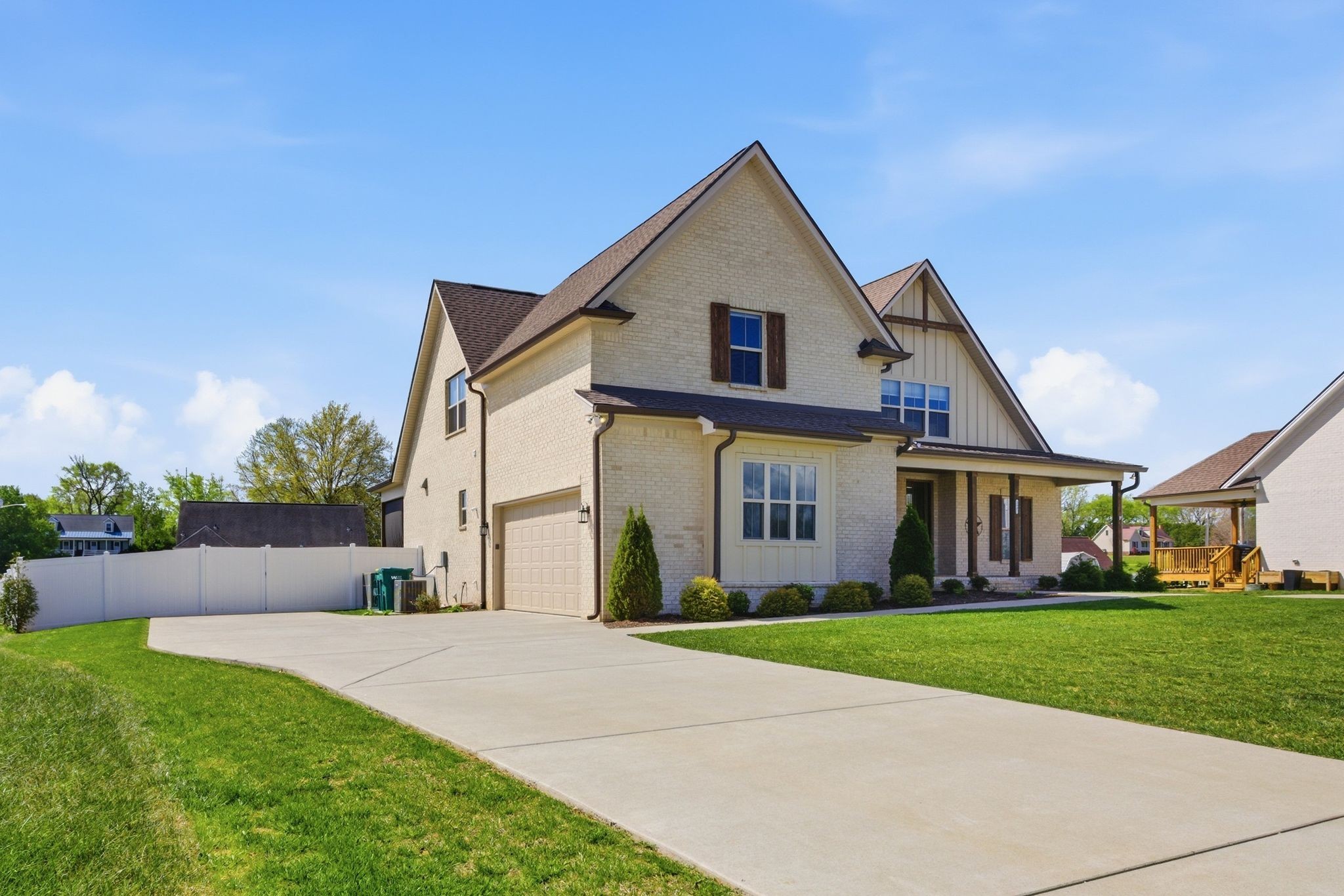 1002 Pheasant Run Ct