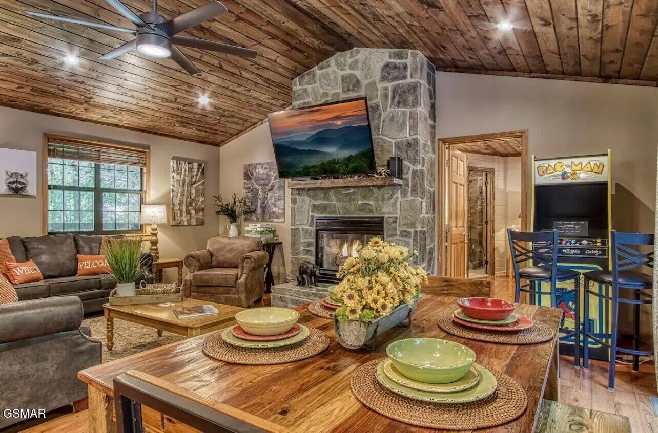 503 Eagle Trail
