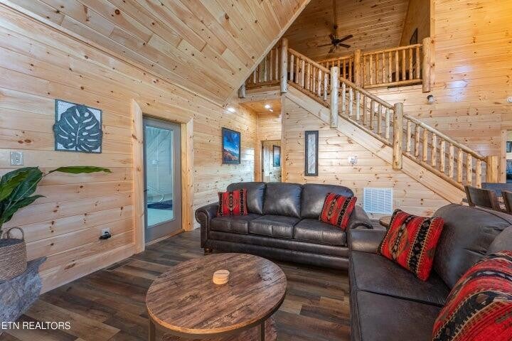 44 Heritage Hills Drive