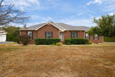 Photo of 607 Meadowlark Dr, Shelbyville, TN 37160 (MLS # 3601418)