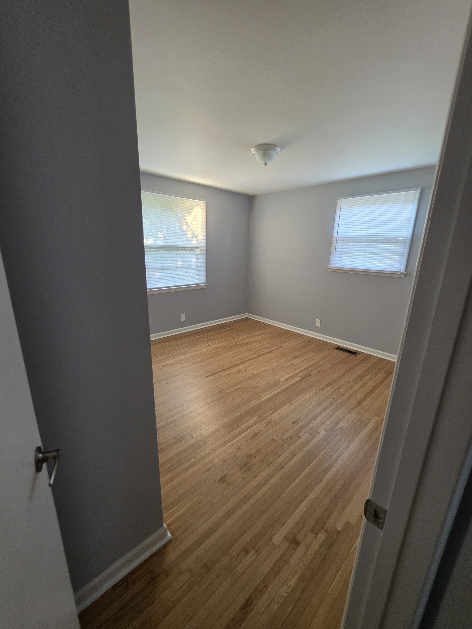 129 Elnora Dr