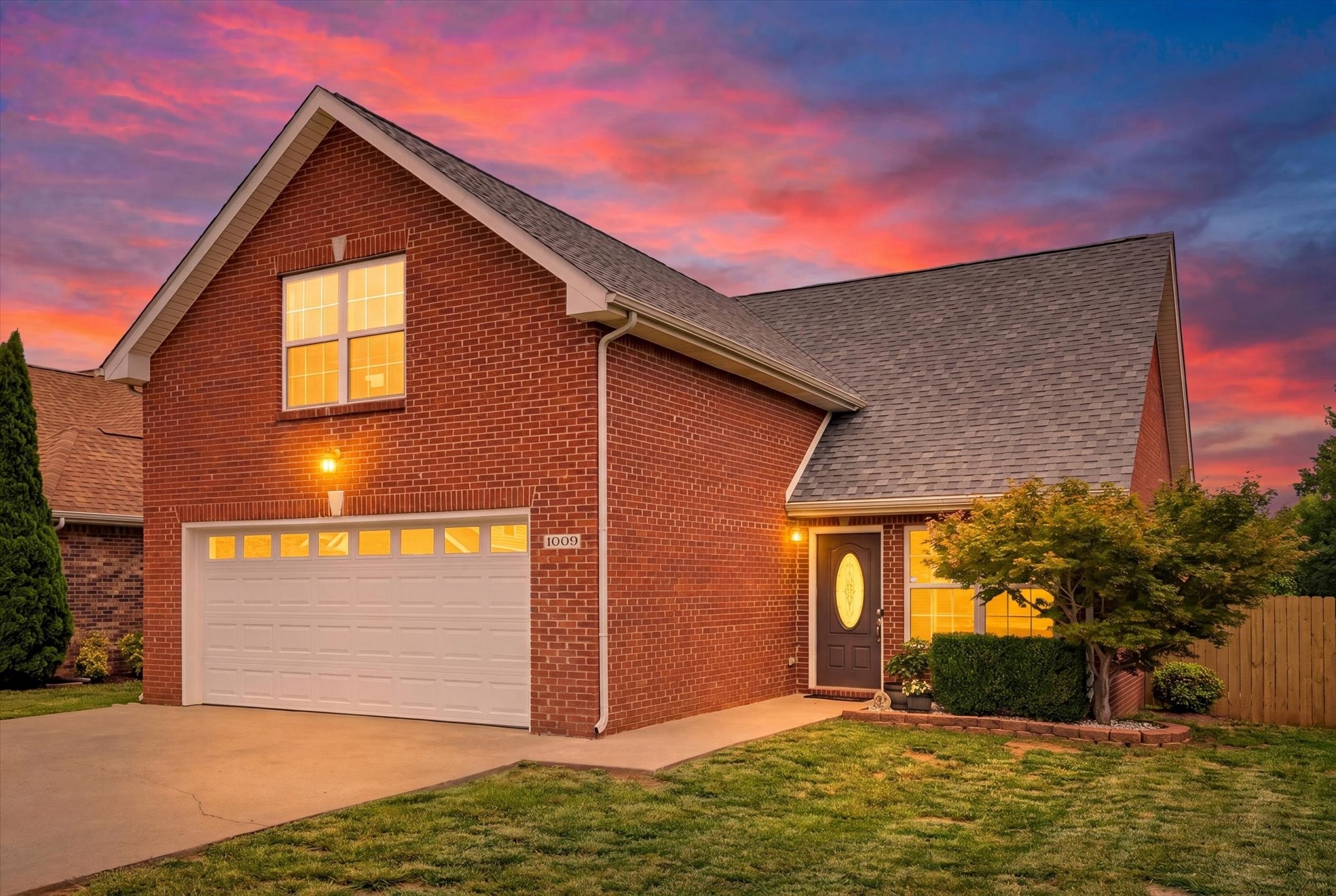 1009 Hendricks Ct