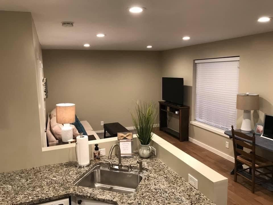 1004B Holly Tree Gap Road